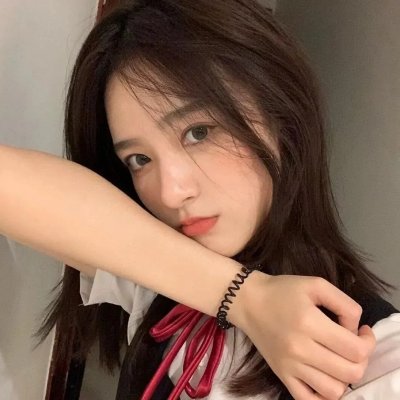 死对头的商业联姻有点甜