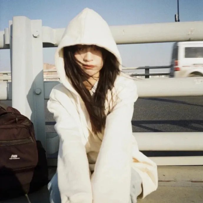 报告女帝，你夫君造反了